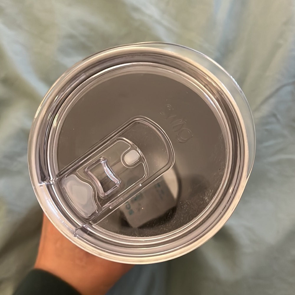 32oz swig life stainless steel insulated Tumblr, green and blue leaves. - Picture 3 of 5